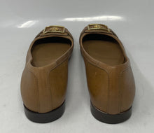 Load image into Gallery viewer, Authentic Tory Burch Womens Brown Slip-On Ballet Flats Size 6.5 M Damaged
