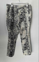 Load image into Gallery viewer, Zara Womens Multicolor Python Print Skinny Leg Pull-On Ankle Pants Size L