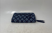 Load image into Gallery viewer, Vera Bradley Womens Multicolor Printed Inner Divider Bifold Wallet