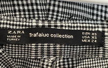 Load image into Gallery viewer, Zara Trafaluc Womens White Black Plaid Regular Fit Belted Paperbag Pants Size XS