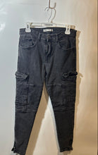 Load image into Gallery viewer, Zara Mens Black Medium Wash Pockets Denim Ankle Zip Skinny Leg Jeans Size 32