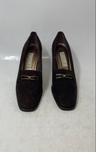 Load image into Gallery viewer, Nickels Womens Brown Suede Square Toe Slip-On Classic Block Pump Heels Size 8 N