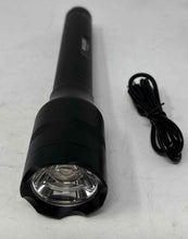 Load image into Gallery viewer, Bolder By Anker LC90 Black Torch Zoomable 2-Cell Rechargeable Flashlight NCL