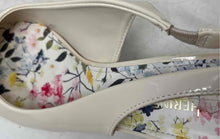 Load image into Gallery viewer, Catherine Malandrino Womens White Pointed Toe Slip-On Slingback Heels Size 10