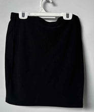 Load image into Gallery viewer, Forever 21 Womens Black Ribbed Straight & Pencil Skirt Size Large