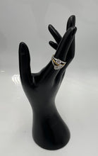 Load image into Gallery viewer, Unbranded Fashion Women's Ring Weight 4.2g (NCL)