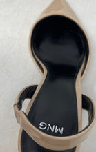 Load image into Gallery viewer, Mango Womens Beige Leather Pointed Toe Kitten Slingback Heels Size EUR 36