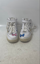 Load image into Gallery viewer, Nike Boys Air Force 1 Mid White Butterfly Print Lace-Up Sneakers Shoes Size 6.5Y