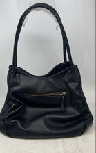 Load image into Gallery viewer, Antik Kraft Womens Black Leather Snap Inner Pockets Shoulder Bag