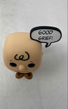 Load image into Gallery viewer, Funko Pop! Television Peanuts 1677 Charlie Brown Decorative Vinyl Action Figure