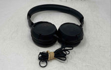 Load image into Gallery viewer, JBL Tune 500 Wired Black Tangle-Free Flat Cable On-Ear Headphones Not Tested
