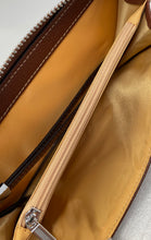 Load image into Gallery viewer, Lavemi Womens Brown Leather Pockets Card Holder Zip-Around Wallet With Box