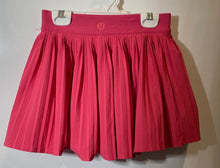 Load image into Gallery viewer, Lululemon Womens Pink Pleated Elastic Waist High Rise Tennis Mini Skirt Size 2