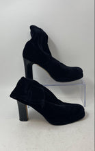 Load image into Gallery viewer, Nine West Womens Black Suede Round Toe Block Heel Ankle Booties Size 7