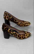 Load image into Gallery viewer, Taryn Rose Womens Ricki Brown Black Animal Print Slip-On Pump Heels Size 7B