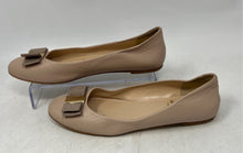 Load image into Gallery viewer, Bruno Magli Womens Mina Cream Leather Bow Slip-On Ballet Flats Size EUR 37