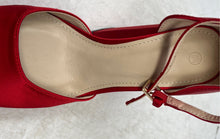 Load image into Gallery viewer, Unbranded Womens Red Leather Ankle Strap Block Platform Heels Size 5.5