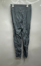 Load image into Gallery viewer, Lululemon Womens Gray Drawstring Waist Pockets Activewear Jogger Pants Size 6