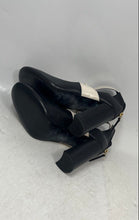 Load image into Gallery viewer, Nine West Womens Dannell Black Beige Back Zip Mary Jane Pump Heels Size 6