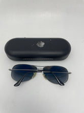 Load image into Gallery viewer, Ray-Ban Unisex Silver-Tone Aviator Sunglasses RB3362 With Case (NCL)