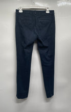 Load image into Gallery viewer, Banana Republic Womens Blue Denim Flat Front Stretch Cropped Pants Size 2