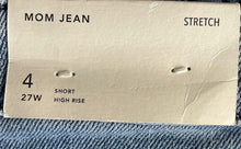 Load image into Gallery viewer, American Eagle Womens Blue High-Rise Stretch Denim Mom Jeans Pants Size 4 w/ Tag