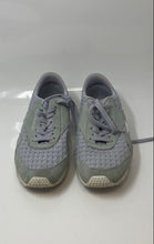Load image into Gallery viewer, Reebok Womens Classic Nylon Slim Architect Gray Green Running Shoes Size 8