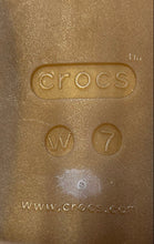 Load image into Gallery viewer, Crocs Womens Brown Open Toe Block Ankle Strap Sandals Size 7