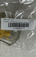 Load image into Gallery viewer, Vintage 1986 Gerity Products 24K Gold-Tone Four-Leaf Clover Crystal Paperweight