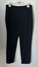 Load image into Gallery viewer, Zara Womens Black Flat Front Pockets Regular Fit Straight Leg Ankle Pants Size 4
