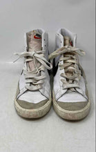 Load image into Gallery viewer, Nike Womens Blazer Mid 77 Vintage White Black Lace-Up Sneaker Shoes Size 9