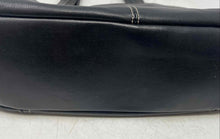 Load image into Gallery viewer, Aurielle Womens Black Leather Heart Shaped Hardware Zipper Shoulder Bag
