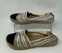 Load image into Gallery viewer, Authentic Tory Burch Womens Black Cream Slip-On Espadrille Flats Size 8M Stained