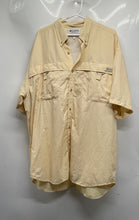 Load image into Gallery viewer, Columbia Mens Yellow Collared Short Sleeve Button-Up Shirt Size XL