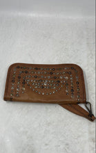 Load image into Gallery viewer, Viola Castellani Womens Brown Inner Pockets Zip-Around Wallet