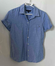 Load image into Gallery viewer, Tommy Hilfiger Womens Blue Polka Dot Cotton Short Sleeve Button-Up Shirt Size XS