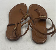 Load image into Gallery viewer, Authentic Tory Burch Womens Dillon Brown Leather Thong Sandals Size 8M Damaged