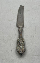 Load image into Gallery viewer, Vintage 20th Century Baroque By Godinger Silver-Tone Engraved Cake Knife