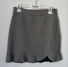 Load image into Gallery viewer, Zara Womens Gray Houndstooth Curved Ruffle Hem Side Zip Mini Skirt Size Medium