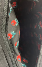 Load image into Gallery viewer, Vera Bradley Womens Black Inner Pockets Shoulder Crossbody Handbag