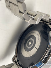 Load image into Gallery viewer, Samsung Smart Watch Locked For Parts Not Tested (2 pcs).