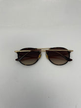 Load image into Gallery viewer, Ray-Ban Unisex Gold-Tone Aviator Tortoise Brow Sunglasses (NCL)