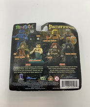 Load image into Gallery viewer, Diamond Select Mini Mates Pathfinder Isiem & Ghoul Mini Figure Toys Ages 8+