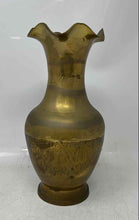 Load image into Gallery viewer, Engraved Brass Home Decorative Collectible Scalloped Edge Flower Vase