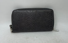 Load image into Gallery viewer, Jewell By Thirty-One Womens Gray Credit Card Slots Zip-Around Wallet
