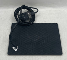 Load image into Gallery viewer, Nixplay Model W10C Black 10.1-Inch Touch Screen Digital Photo Frame Untested