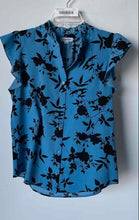 Load image into Gallery viewer, Calvin Klein Womens Blue Floral Flutter Sleeve Button-Front Blouse Top Size M