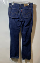 Load image into Gallery viewer, Levi's Womens Blue Denim Regular Fit Dark Wash Stretch Bootcut Jeans Size 8M