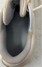 Load image into Gallery viewer, Under Armour Womens Glyde 2.0 RM 3026605-100 White Softball Cleats Size 10.5
