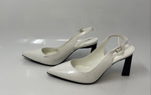 Load image into Gallery viewer, Marc Fisher Womens White Croc-Embossed Pointed Toe Block Slingback Heels Size 8M